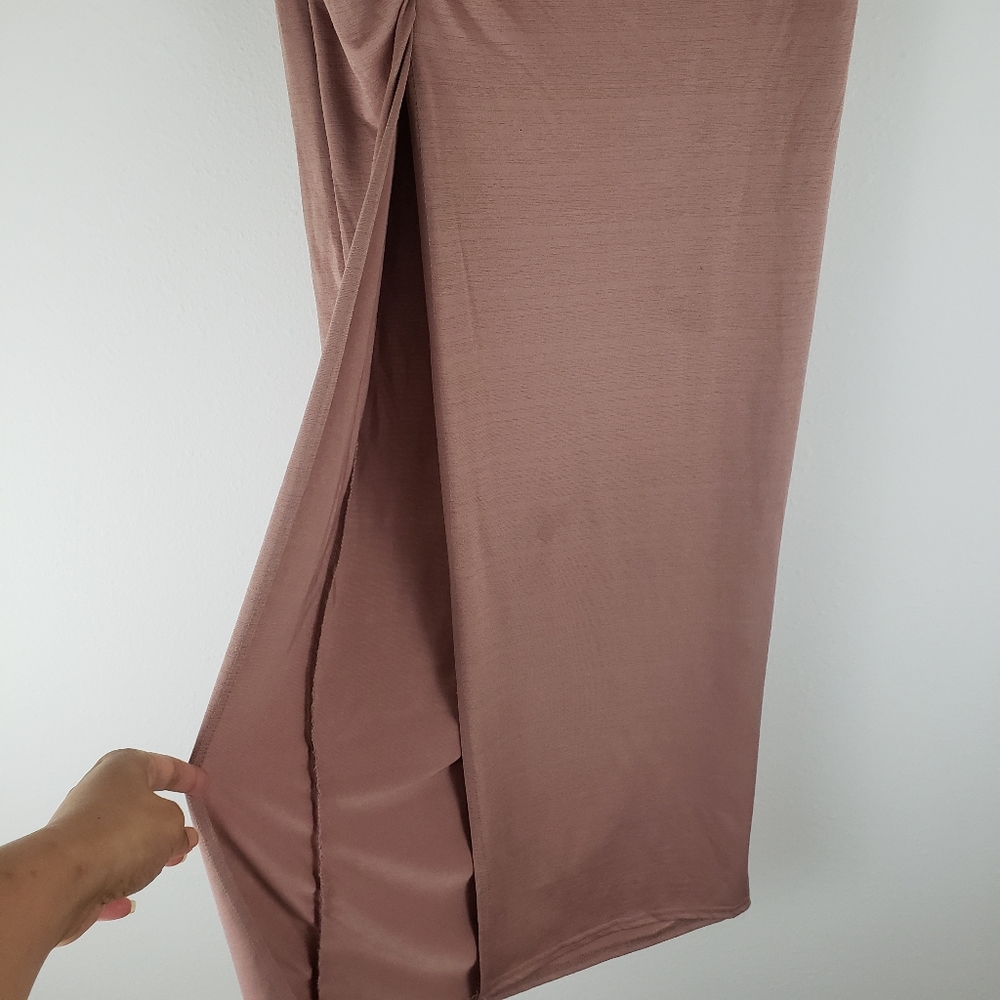 S O L D Missguided Ruched Side Split Maxi skirt - Picture 5 of 9